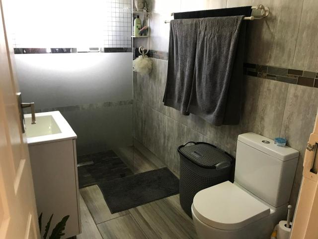 3 Bedroom House For Sale in Middelburg Central