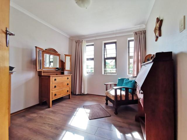 3 Bedroom House For Sale in Miramar