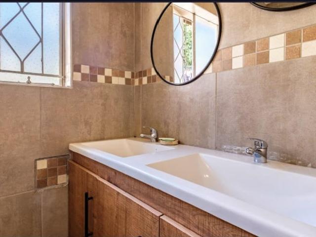 3 Bedroom House For Sale in Mulbarton