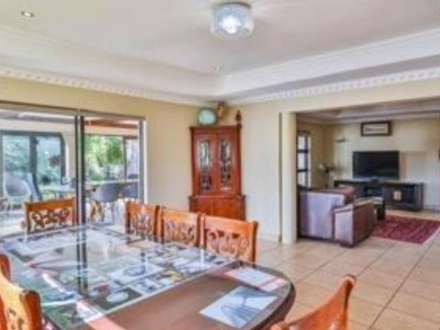 3 Bedroom House For Sale in Mulbarton