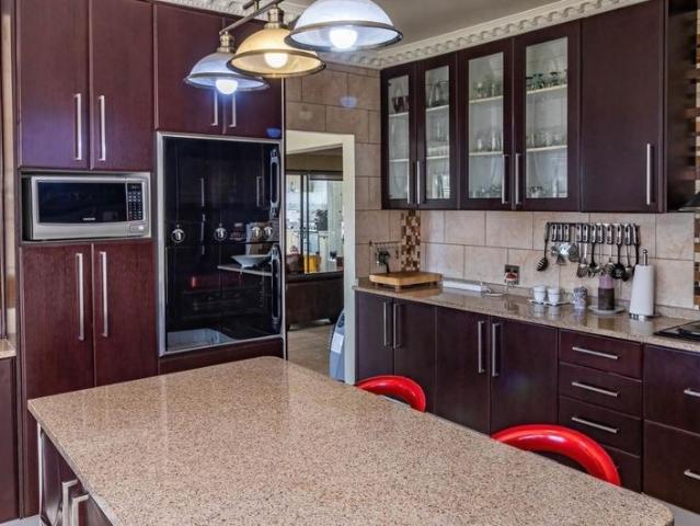 3 Bedroom House For Sale in Mulbarton