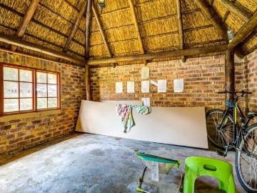 House for sale in Norkem Park - Parking