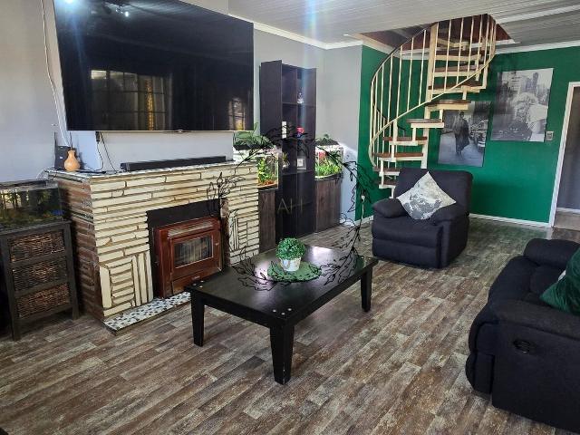 3 Bedroom House For Sale in Norkem Park