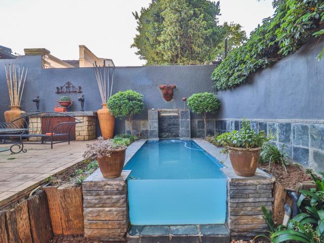 3 Bedroom House For Sale in Norwood