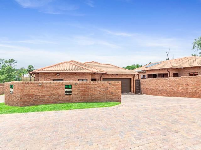3 Bedroom House For Sale in North Riding