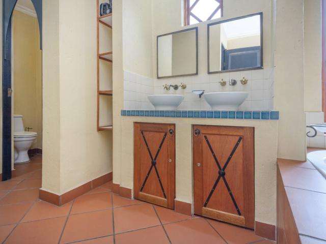 3 Bedroom House For Sale in North Riding