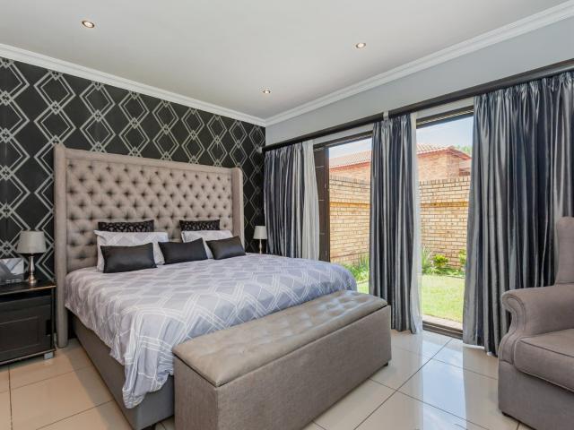3 Bedroom House For Sale in New Redruth