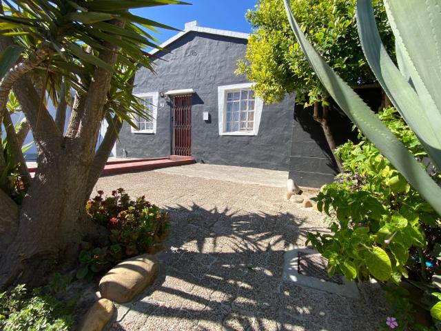 3 Bedroom House For Sale in New Woodlands