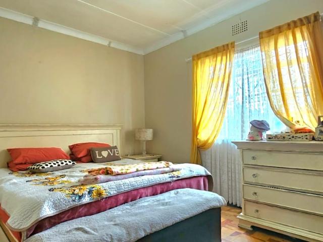 3 Bedroom House For Sale in South Hills