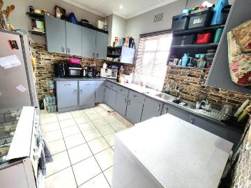 3 Bedroom House For Sale in South Hills