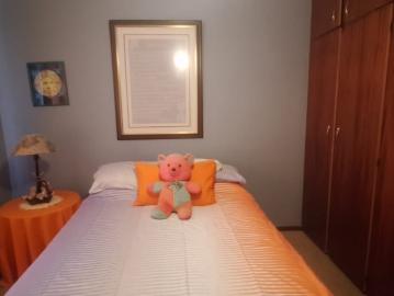 3 Bedroom House For Sale in Songloed