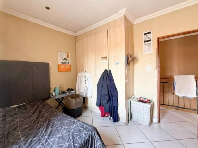 3 Bedroom House For Sale in Sonneveld