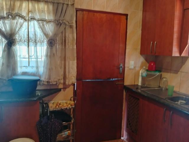 3 Bedroom House For Sale in Soshanguve BB