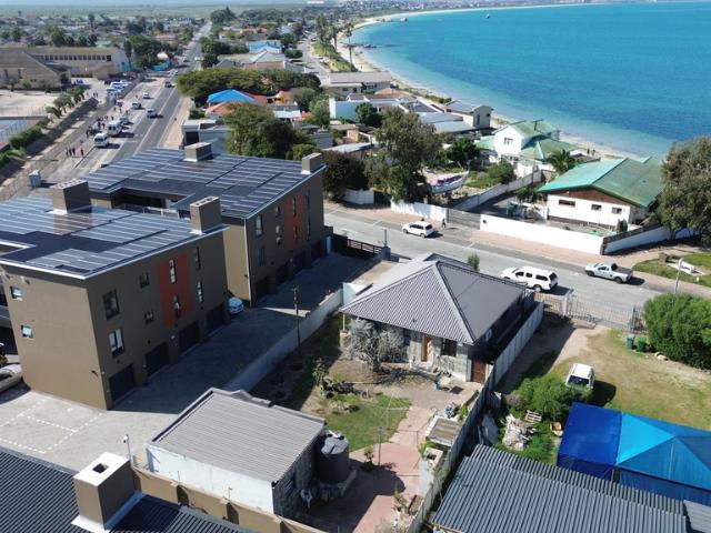 3 Bedroom House For Sale in Saldanha Central