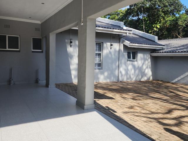 3 Bedroom House For Sale in Scottburgh South