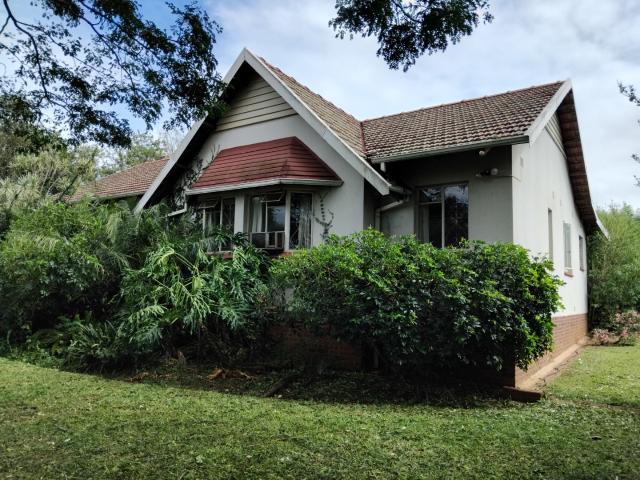 3 Bedroom House For Sale in Scottsville