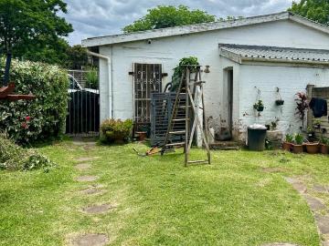 3 Bedroom House For Sale in Scottsville