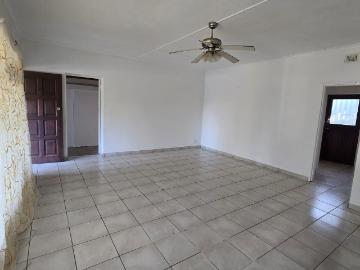 3 Bedroom House For Sale in Sea Park