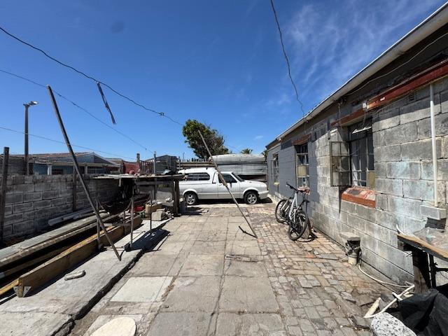3 Bedroom House For Sale in Seawinds