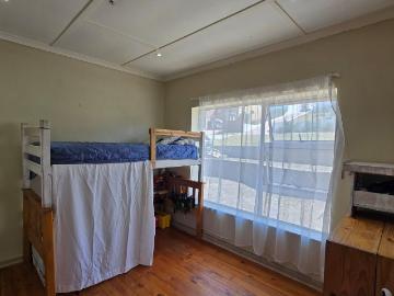 3 Bedroom House For Sale in Seaview