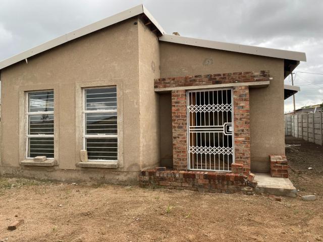 3 Bedroom House For Sale in Seshego C