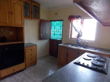 3 Bedroom House For Sale in Shallcross
