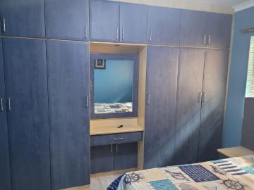 3 Bedroom House For Sale in Shallcross