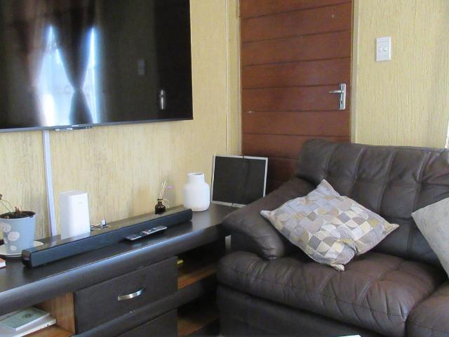 3 Bedroom House For Sale in Sky City