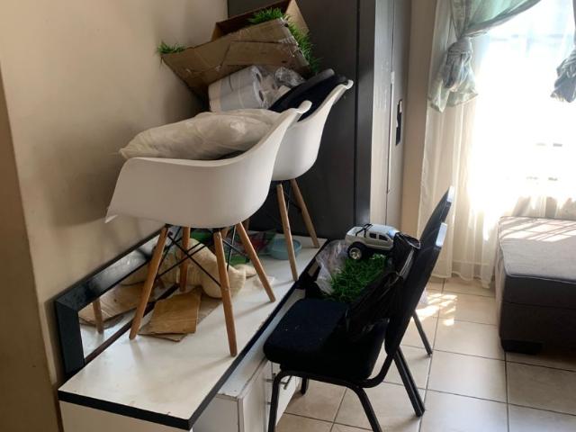 3 Bedroom House For Sale in Sky City