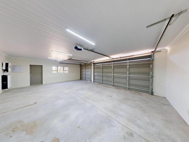 3 Bedroom House For Sale in Stilbaai Wes