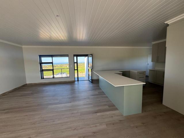 3 Bedroom House For Sale in Stilbaai Wes