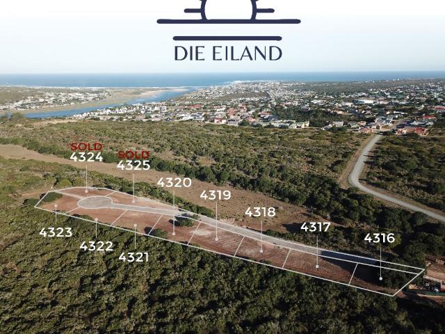 3 Bedroom House For Sale in Stilbaai Wes