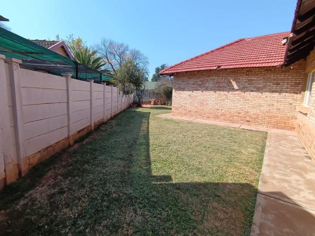 3 Bedroom House For Sale in Stilfontein