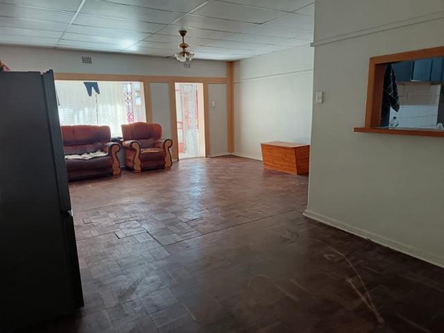 3 Bedroom House For Sale in Stilfontein