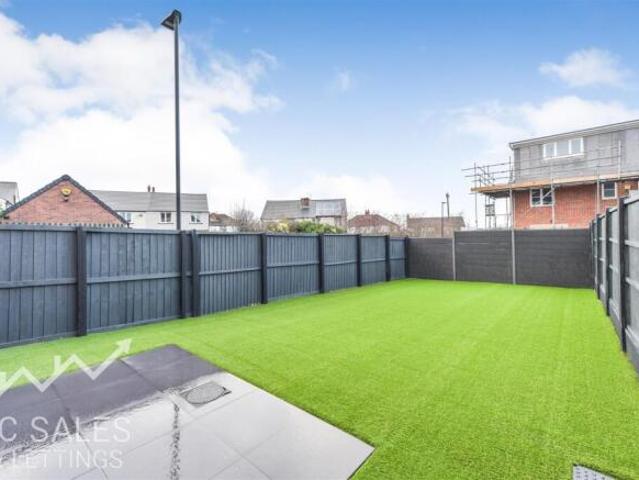 3 bedroom house for sale in Stoneycroft Road, Handsworth, Sheffield, S13