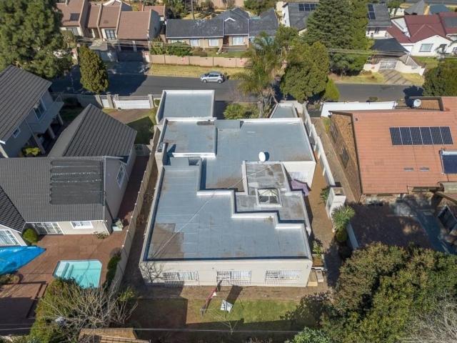 3 Bedroom House For Sale in Suideroord