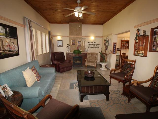 3 Bedroom House For Sale in Potchefstroom Central