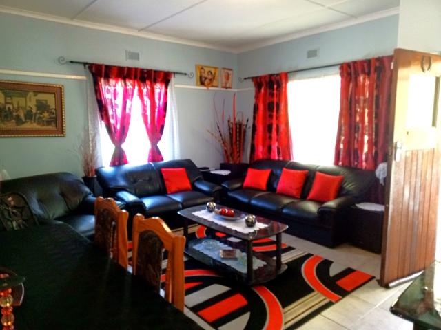 3 Bedroom House For Sale in Port Shepstone Central