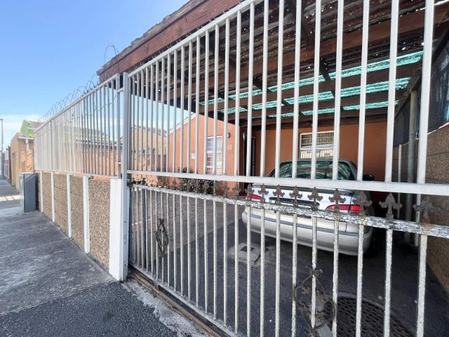 3 Bedroom House For Sale in Portlands