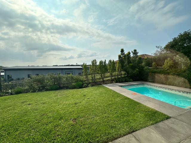 3 Bedroom House For Sale in Palm Lakes Estate