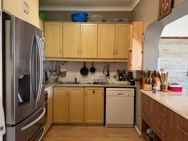 3 Bedroom House For Sale in Palmiet