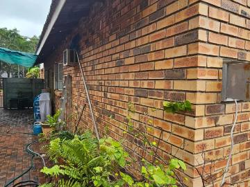 3 Bedroom House For Sale in Phalaborwa
