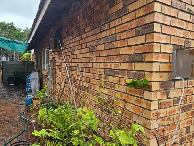 3 Bedroom House For Sale in Phalaborwa