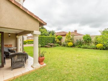 3 Bedroom House For Sale in Plantations Estate