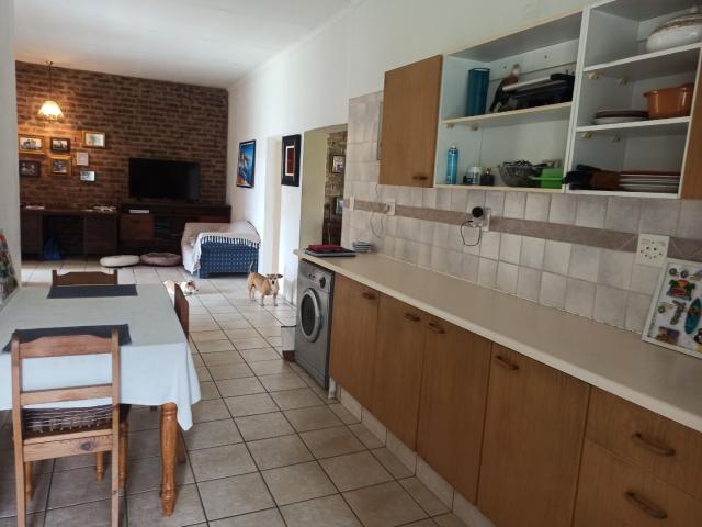 3 Bedroom House For Sale in Primrose