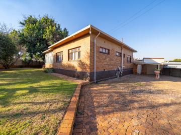 3 Bedroom House For Sale in Primrose