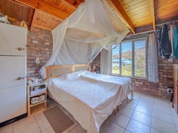 Cape Hangklip, Western Cape - Grill, Fireplace