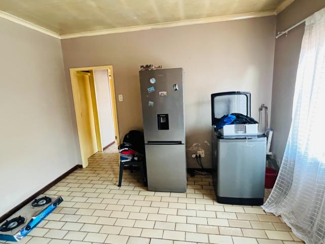 3 Bedroom House For Sale in Protea North