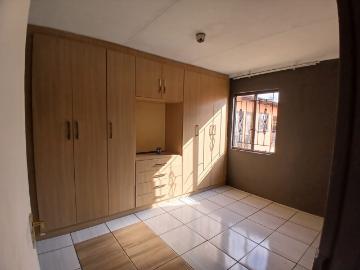 3 Bedroom House For Sale in Protea Glen