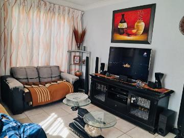 3 Bedroom House For Sale in Protea Glen